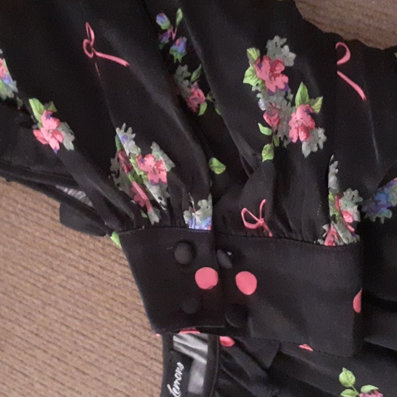 For love and Lemons - Picture 9 of 14